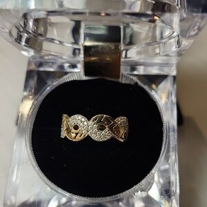 Elegant Solid 10k Yellow  Gold Women's Ring Size -7